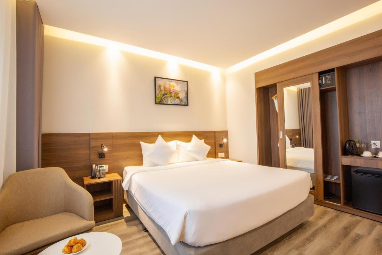 Merlot Hotel Nha Trang Extérieur photo