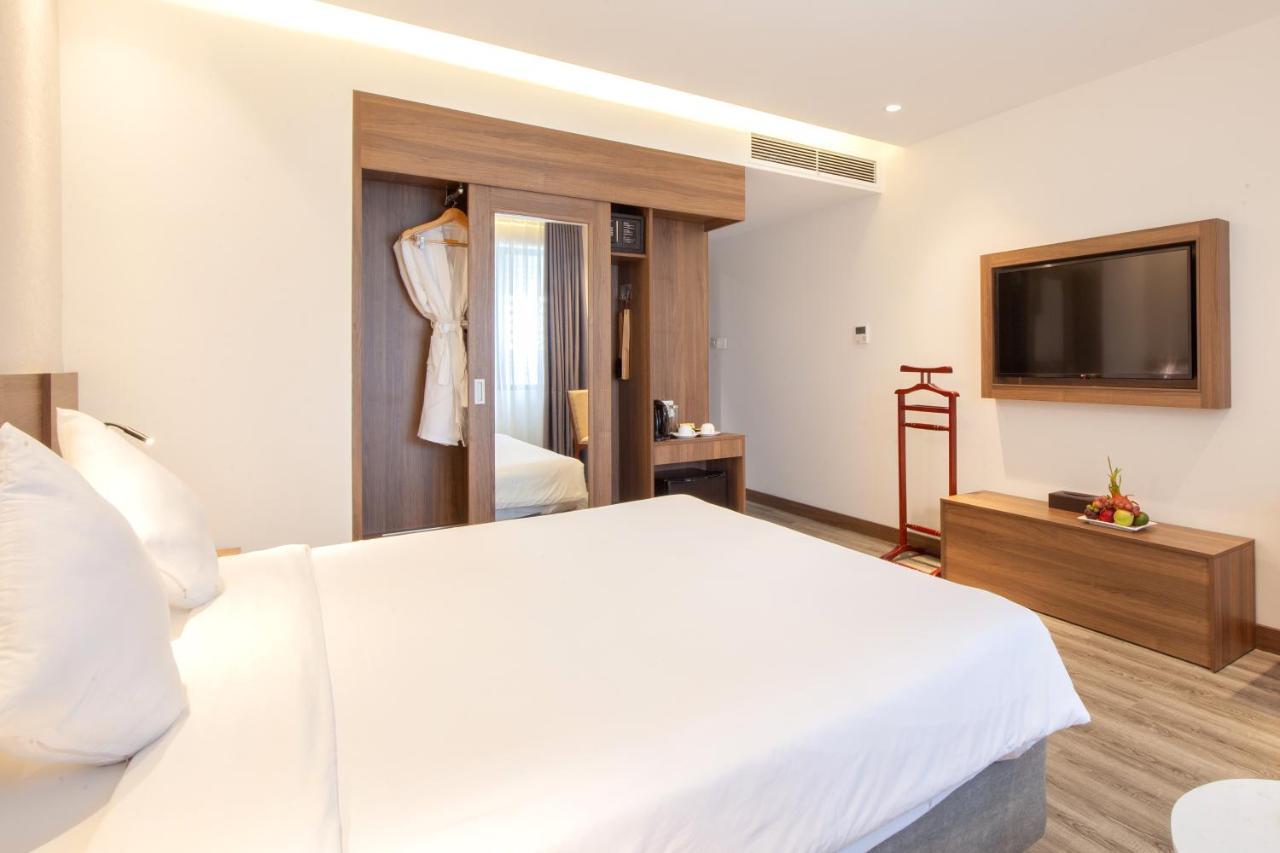 Merlot Hotel Nha Trang Extérieur photo