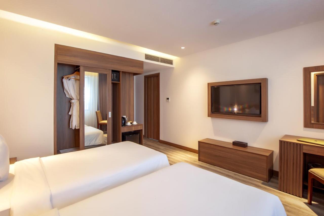 Merlot Hotel Nha Trang Extérieur photo
